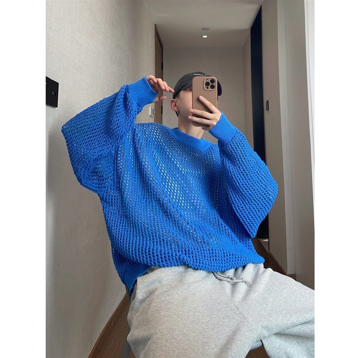Spring and summer new style casual loose-fitting hollow-out couple's knit sweater for men, unique design with round neck, men's spring and autumn wear
