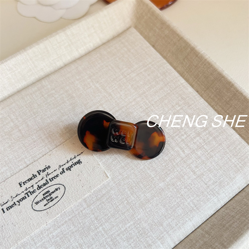 韩系博主同款醋酸花朵蝴蝶结字母发夹鸭嘴夹高颜值可爱百搭刘海夹|undefined