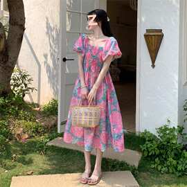 大码海边度假风一字肩连衣裙夏季胖mm法式泡泡袖宽松减龄碎花长裙