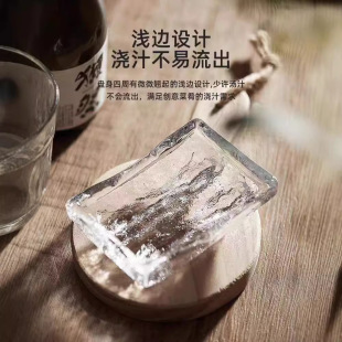��ʽ�����˾�P�����P����͸�������P�ӽ�ĩ�P�{�ϵ�С�Ե�