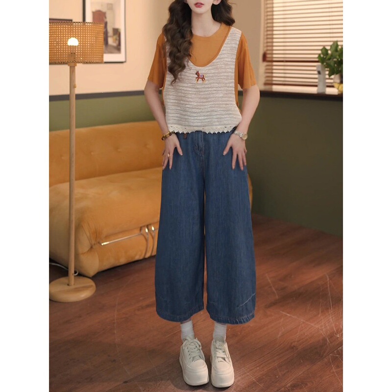 A Very Stylish Summer Outfit Set: 2026 New Style Fake Two-Piece Short-Sleeve T-Shirt for Women + Denim Wide-Leg Pants Set