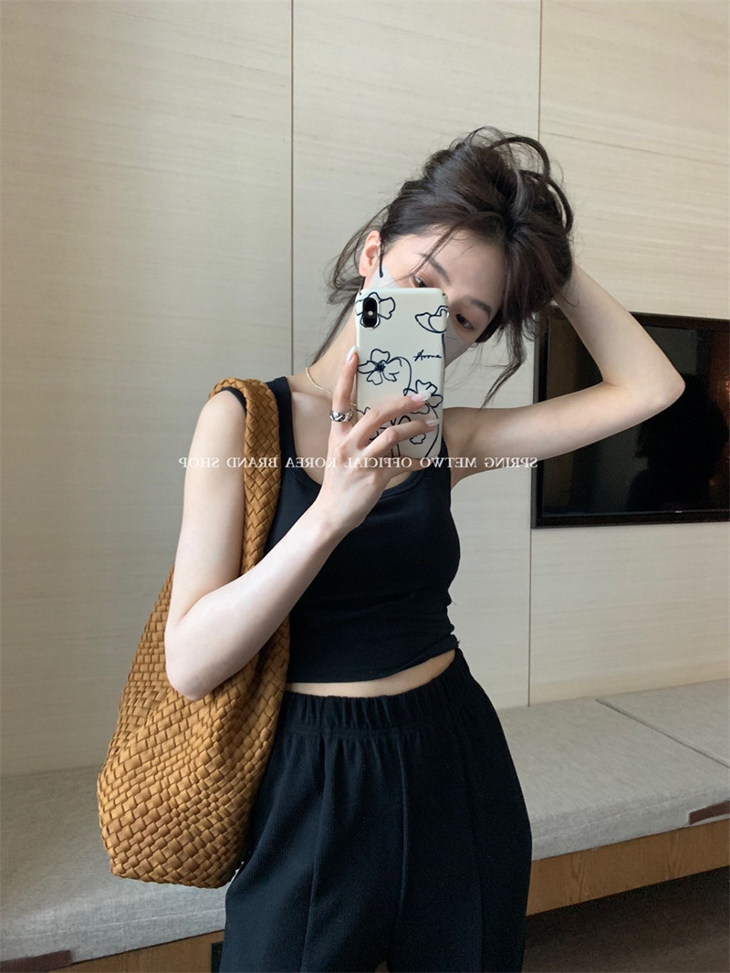 METWO cóncavo cuello negro con coaster chaleco camisola verano pecho grande corto casual temperamento superior desgaste exterior desgaste interior