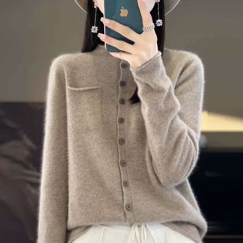 Woolen knitted sweater, cardigan, jacket, round collar, oversize