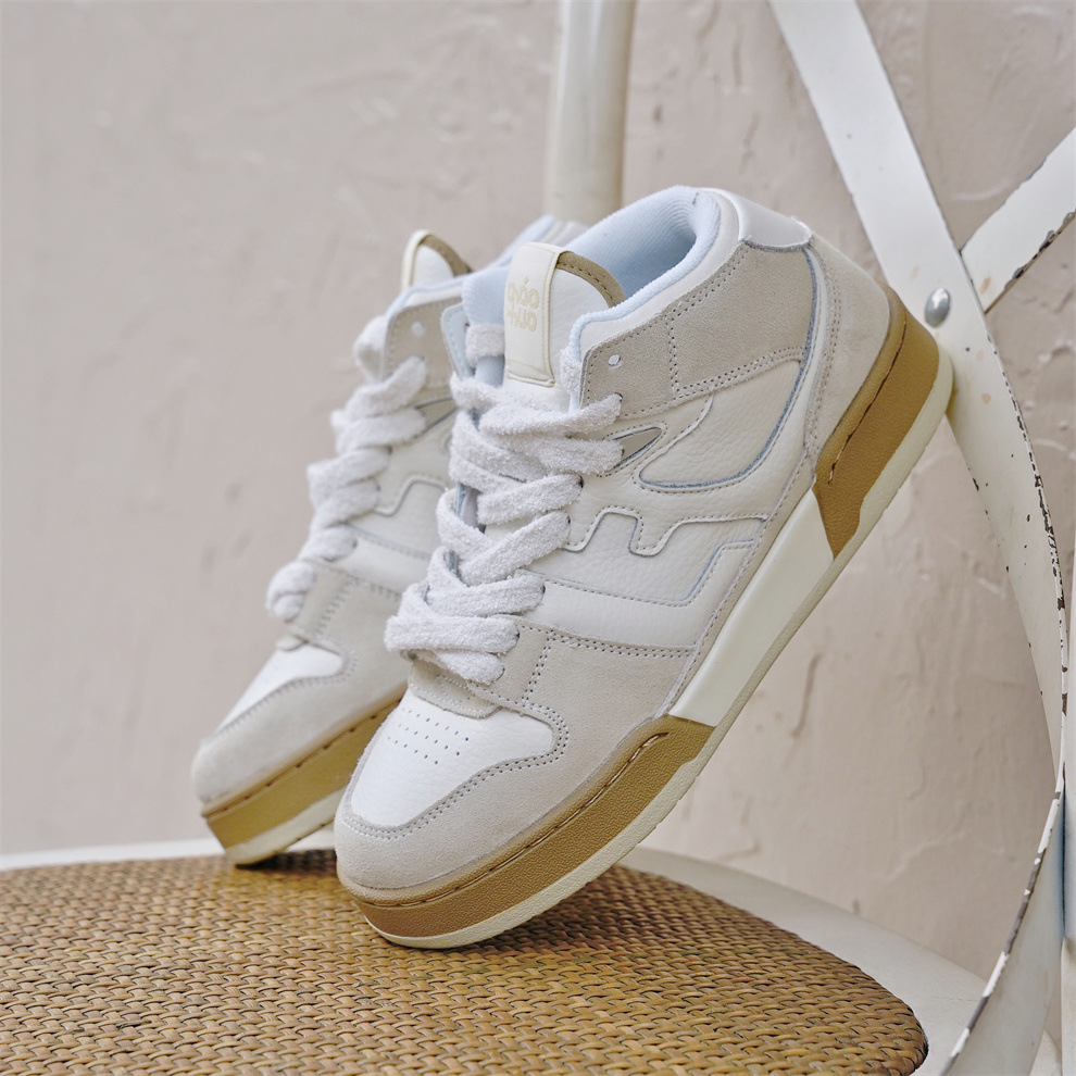 Giày sneaker nam cổ cao phong cách đơn giản dễ phối — Giày thể thao FF cổ cao màu be chi tiết 21
