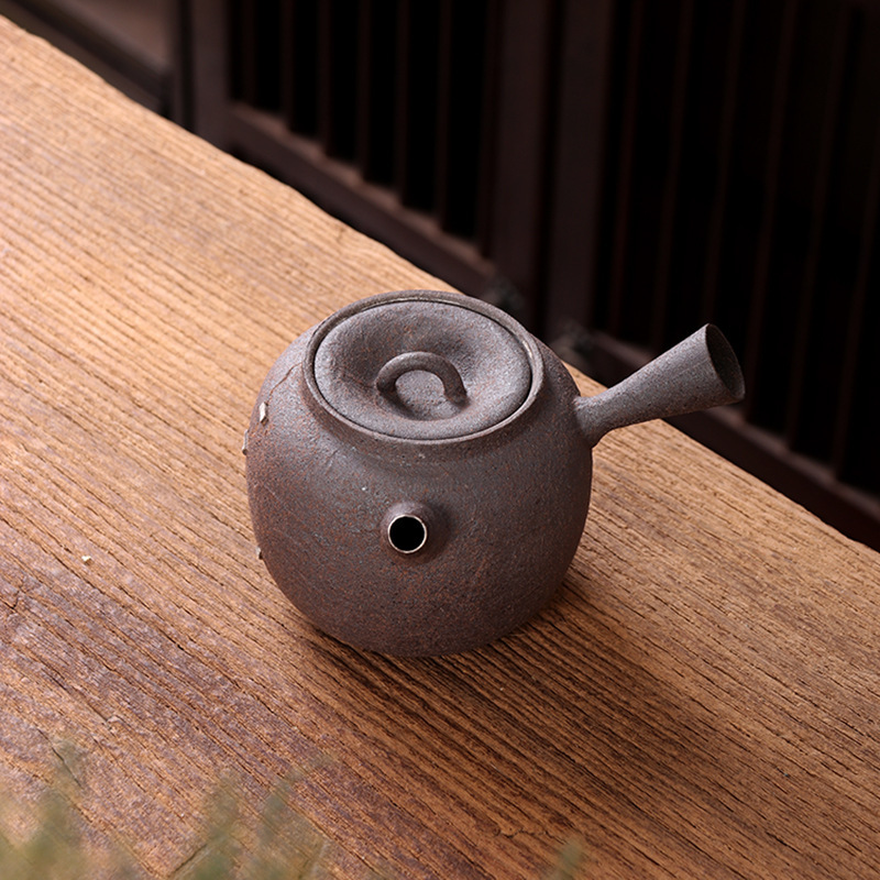 Thin-Walled Original Mineral Coarse Pottery With锔钉, Extremely Necessary Side-Handle Teapot by Li Huiyi, High-End Chinese-Style Teapot Tea Set, Single Teapot
