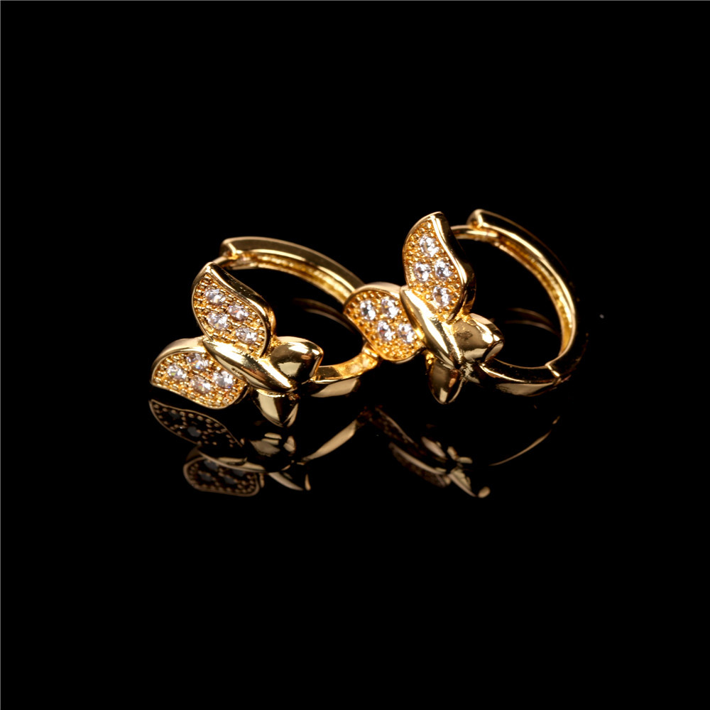 Wholesale Jewelry Simple Butterfly Shape Copper Micro-inlaid Zircon Earrings Nihaojewelry display picture 5