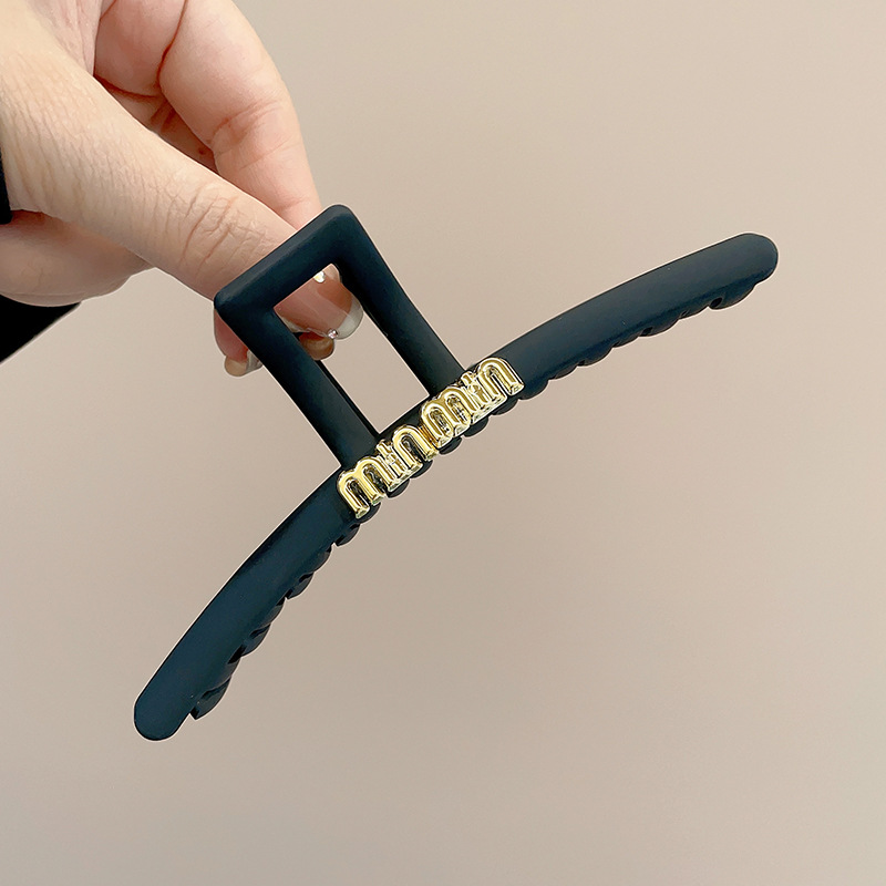 Clip de tiburón grande, clip de agarre para el cabello de placa de sensación de alta calidad, horquilla de temperamento, nuevo estilo, horquilla de gran volumen, tocado de primavera y verano, mujer