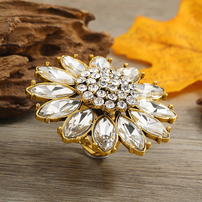 Bohemian Indian fashion retro ethnic diamond sunflower alloy ring