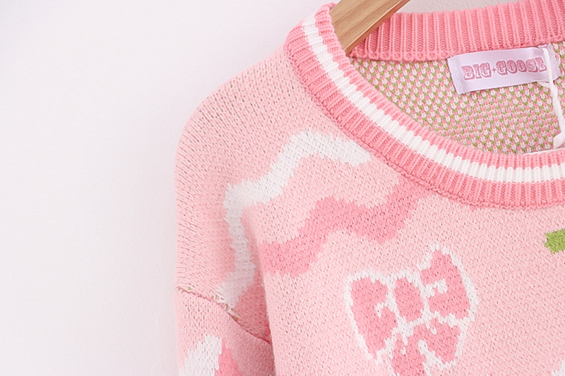 Sweater Image 10