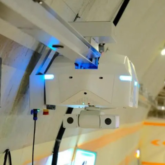 智能巡检机器人  机房巡检 无线充电方案 无线充电设备厂家 中惠