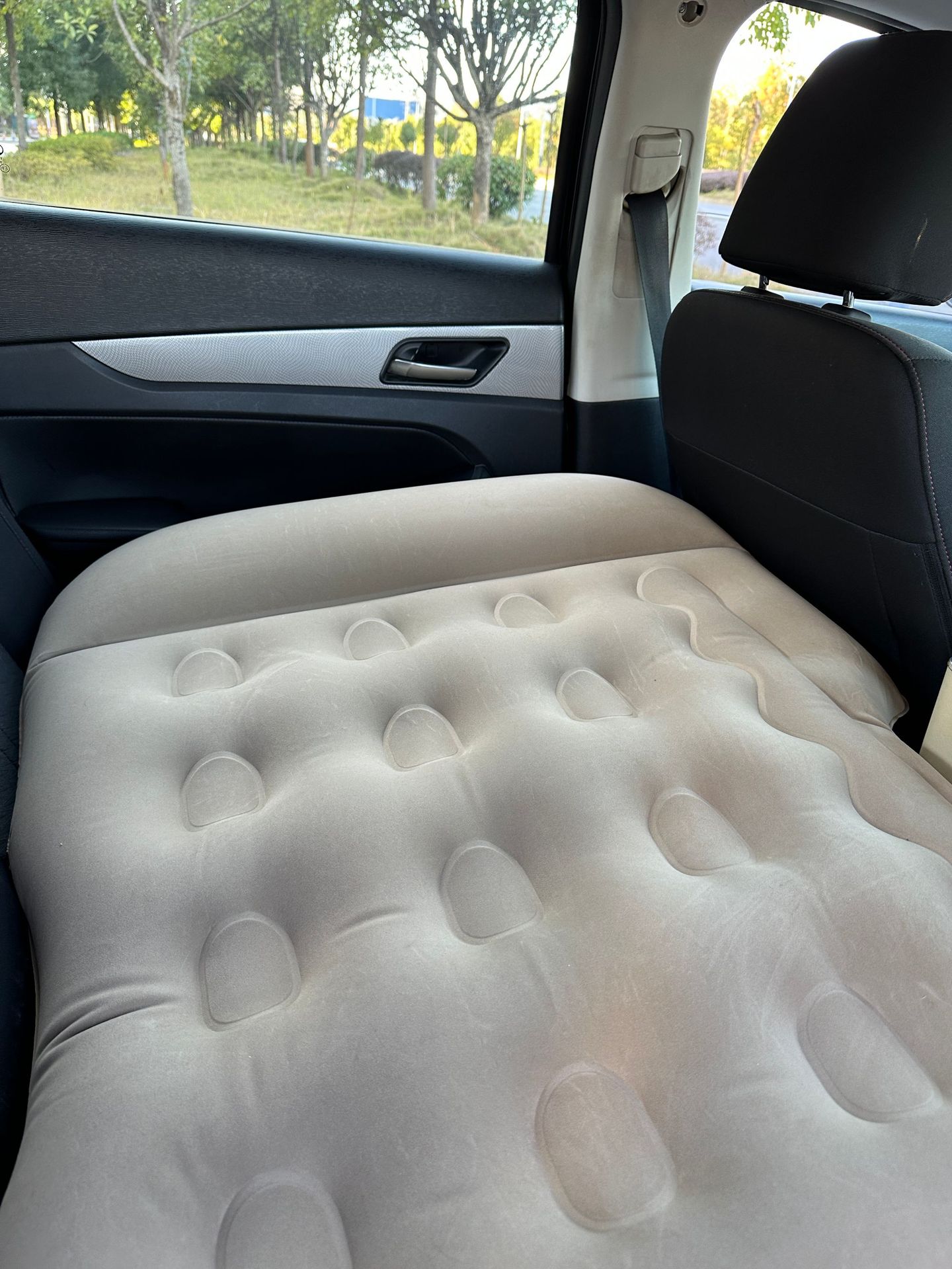 Inflatable Car Bed, Rear Seat, Flocking PV Outdoor Camping