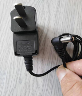 ��ӳӳ������ӷQӋ�r���ۯB�A�׳����Ӌ�r��ͨ��6v500mA���l