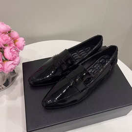 2023新款真皮秋季小香风拼色尖头平底单鞋女百搭工作鞋英伦风皮鞋