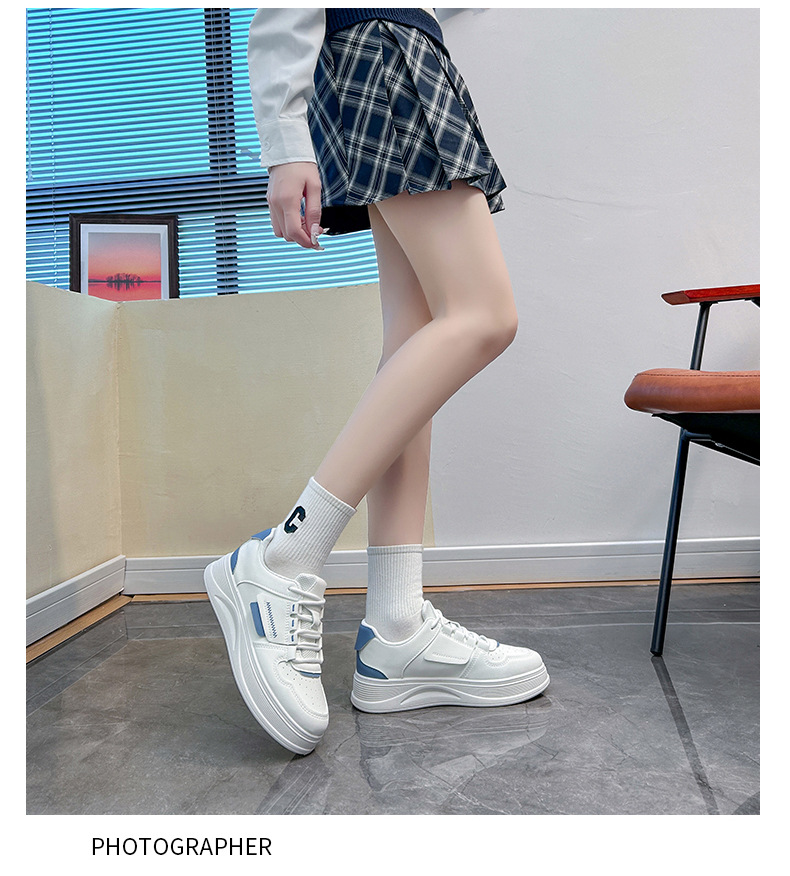 Petites chaussures blanches femme 2024 printemps nouvelle étudiante édition coréenne Instagram tendance polyvalente semelle épaisse chaussures de planche printemps et automne chaussures décontractées_voghion.com