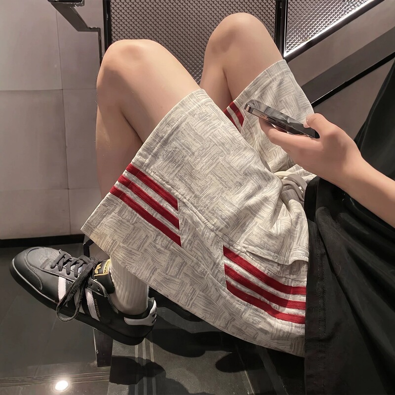 Plaid Striped Shorts for Men, Summer Loose Linen Knee-Length Shorts, Trendy Brand Casual Basketball Sports Shorts for Teenagers Plaid Striped Shorts for Men, Summer Loose Linen Knee-Length Shorts, Trendy Brand Casual Basketball Sports Shorts for Teenagers