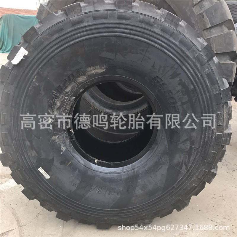 Los fabricantes suministran neumáticos de camión todoterreno 24R20.5 maquinaria de ingeniería de neumáticos de acero