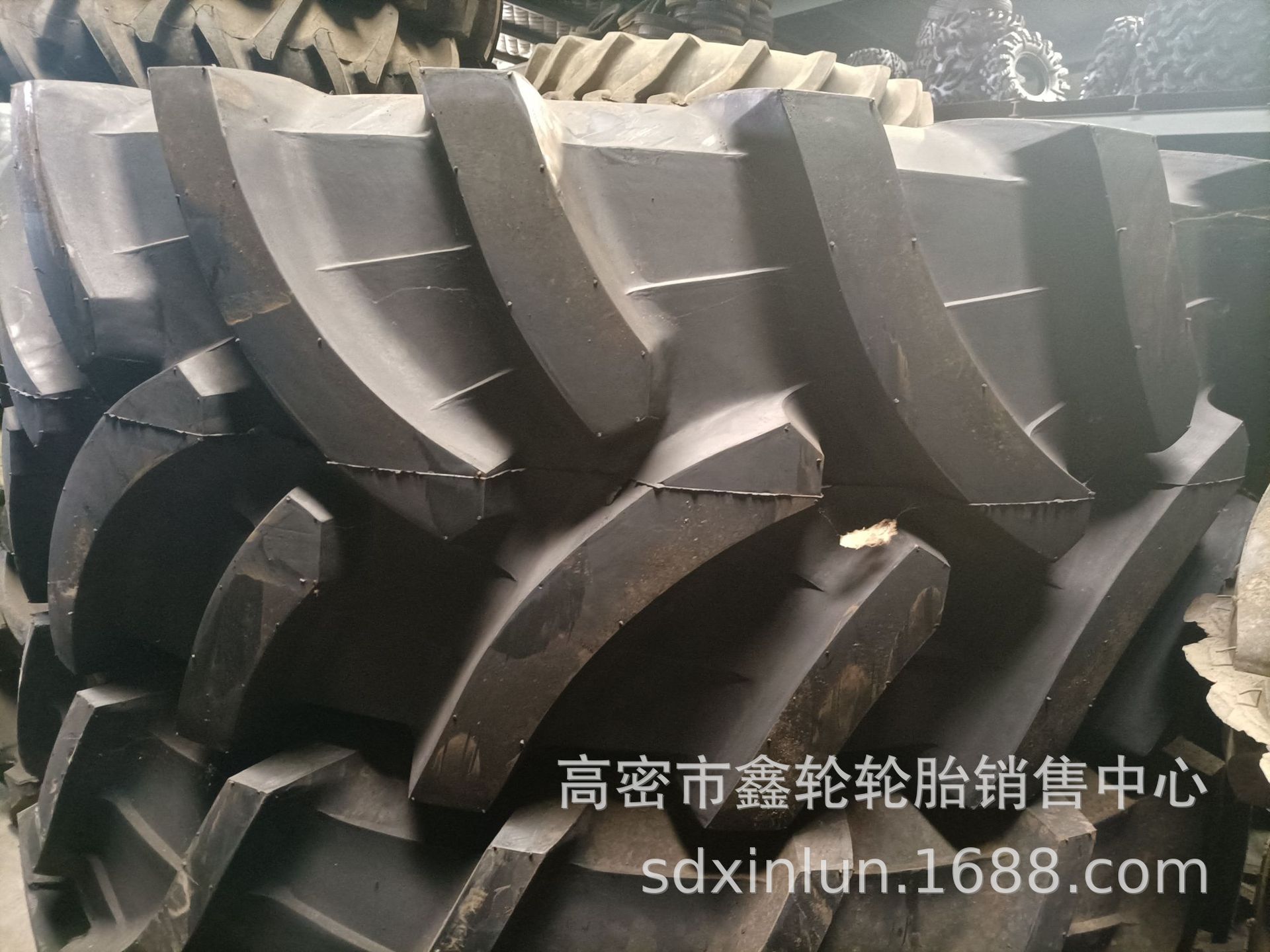 拖拉机18.4/16.9-34 13.6/12.4-36 18.4/20.8-42 24.5-32轮胎