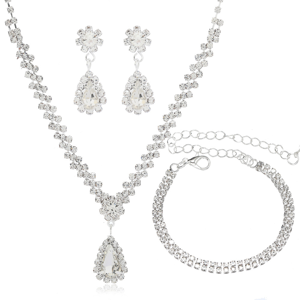 Nuevo clásico simple en forma de gota rojo collar de diamantes de imitación pendientes cadena