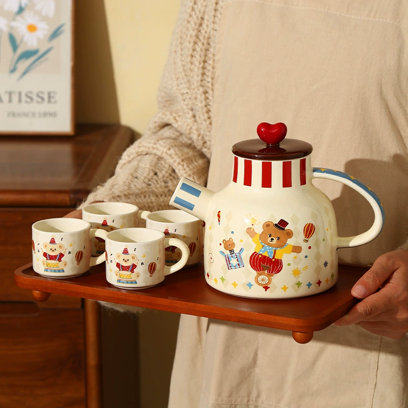 Набор для воды "Цирковая пара" с чайником и кружками, милый подарок для дома, набор для воды на день рождения, домашний чайный набор