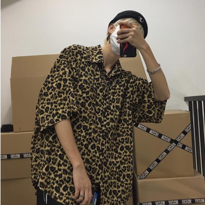 Street handsome shirt men's summer Hong Kong style fashion brand retro leopard print short sleeve shirt lovers loose top foreign trade