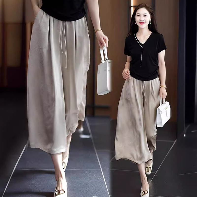 Women's Skirt Pants, Six-Point Length, Drapey, 2026 Summer Casual High-Waisted, Height-Enhancing, Slimming, Satin, Elegant, Seven-Point Length, Ice Silk Wide-Leg Pants
