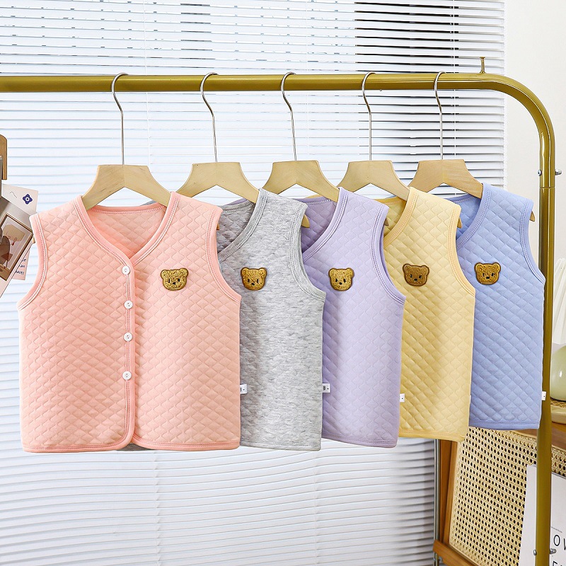 Children's vest, quilted, warm, thickened, pure cotton, for babies in autumn and winter, suitable for boys and girls.