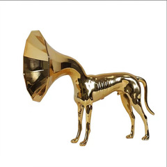 モダンライト高級個性ニッチ動物ゴールデントランペット犬装飾品モデルルーム販売デスクトップ装飾玄関装飾品