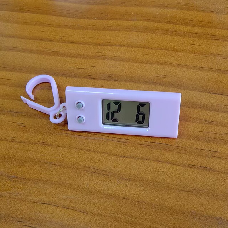 工厂简约桌面静音时钟学生迷你钥匙扣小时钟随身卡通三角电子时钟|undefined