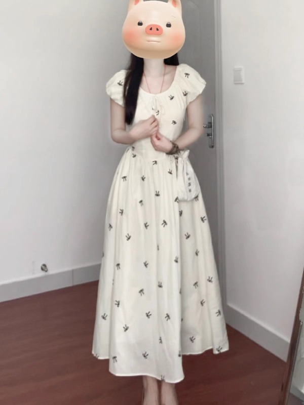 女性のためのフレンチフローラルパフスリーブドレス2025年夏の新しいニッチハイエンドの美しいロングスカート|undefined