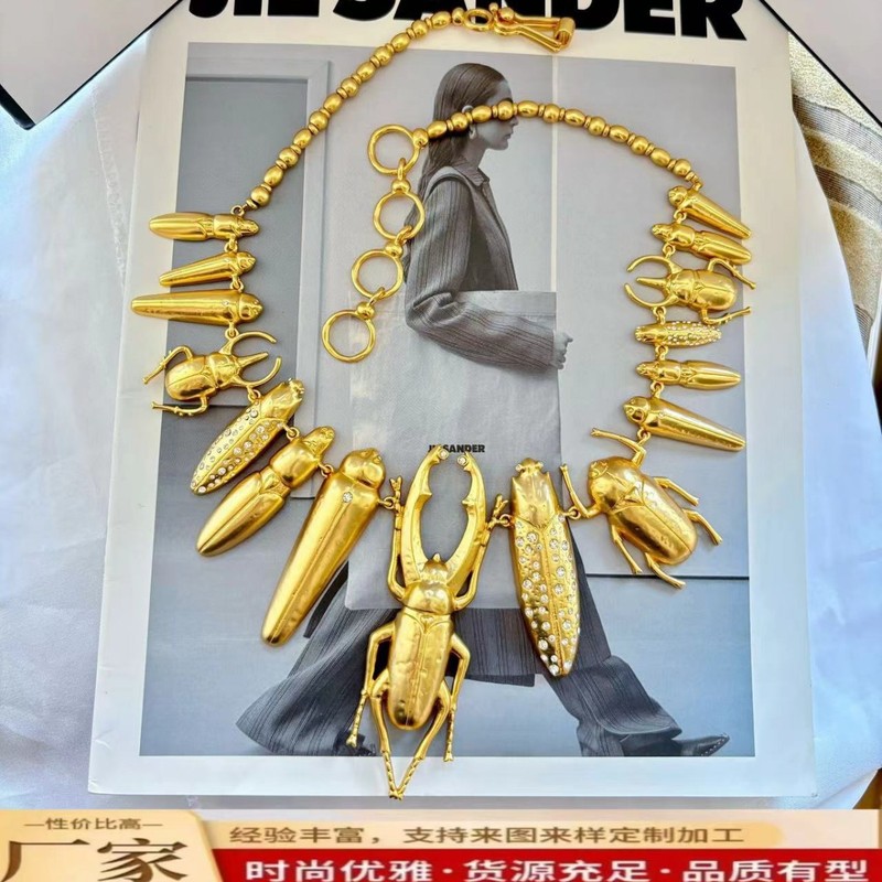 Summer Vintage New Insect Series Brass Necklace with Rhinestones
