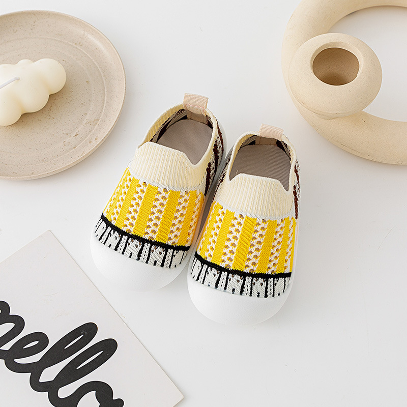 Primavera y verano zapatos de malla para niños de color sólido zapatos de suela suave zapatos para niños pequeños zapatos para niños ligeros lindos transpirables