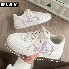 美少女戰士動漫聯名可愛ow爆改女鞋低幫春季新款運動百搭板鞋學生