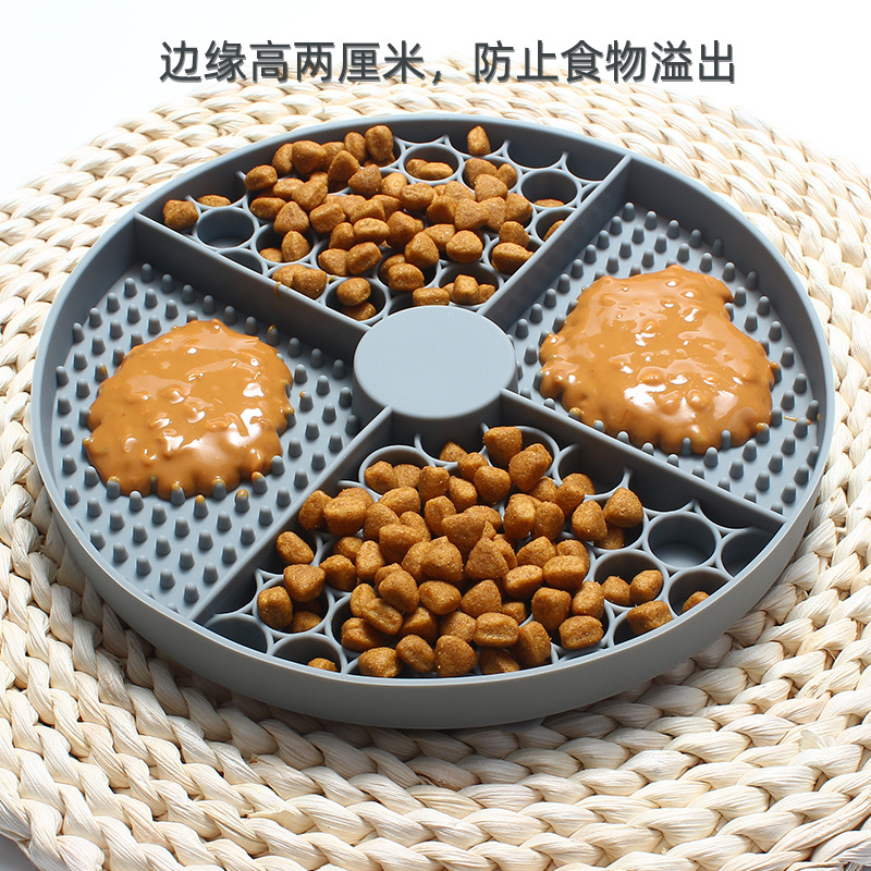 Amazon nueva almohadilla para lamer de silicona para mascotas almohadilla antideslizante para comida lenta almohadilla para lamer redonda de grado alimenticio para gatos y perros al por mayor