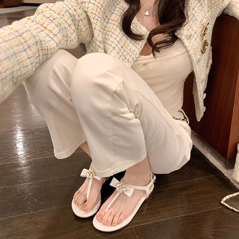 El mismo estilo de Su Yinyin Moonlight Wonderland ~ Pequeña fragancia flor de diamantes de imitación con chanclas chanclas planas sandalias femeninas