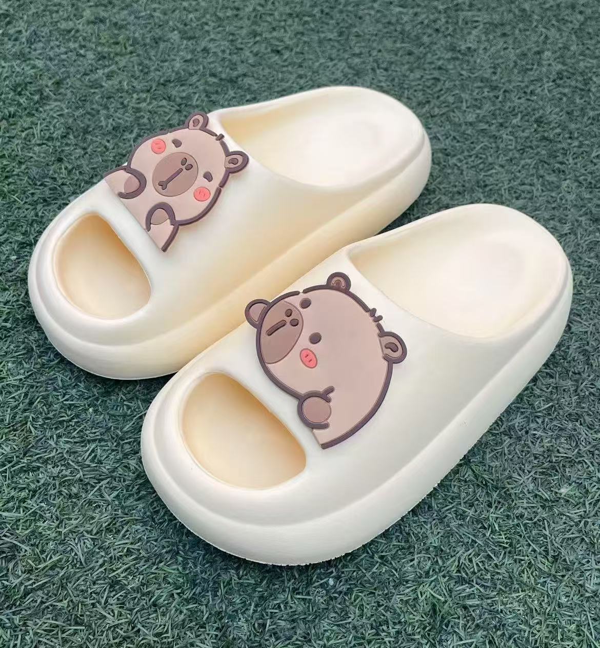 노란 카피발라