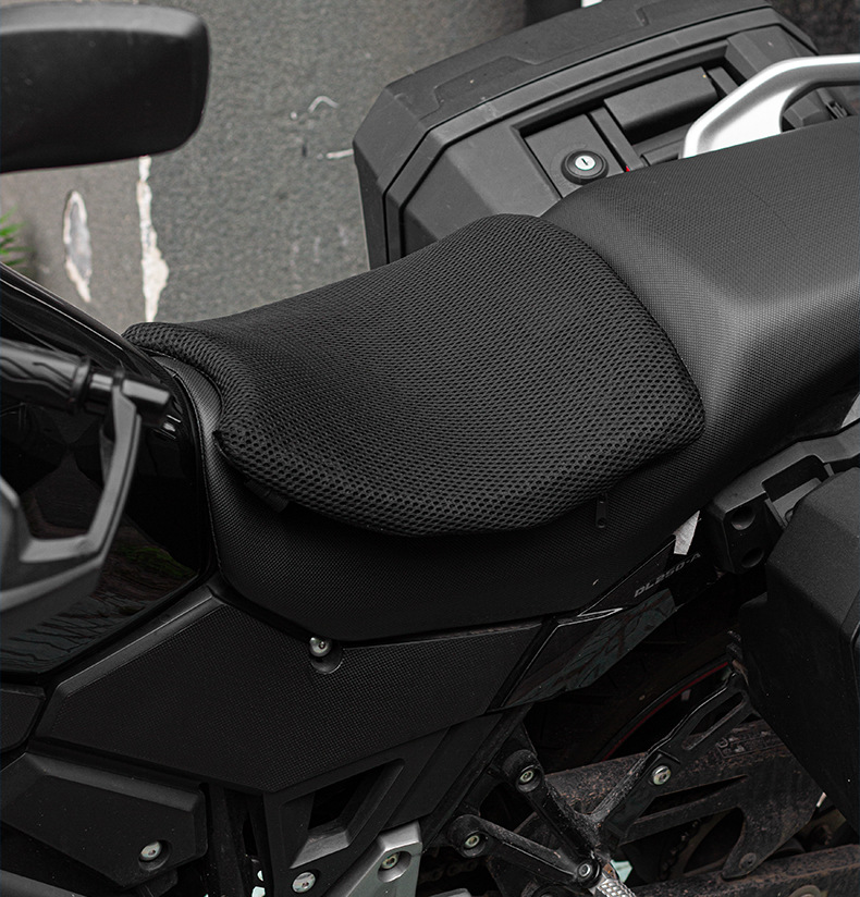 Motorcycle Seat Cushion, Universal for All Seasons, Breathable, Waterproof, Sun-Proof, Electric Vehicle Safety Accessory, Gel Ice Silk Honeycomb Seat Cushion
