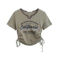 小さいvネックの肩の半袖のtシャツの女性の夏の短いタイプの高い腰は腹を現して身を修めます。