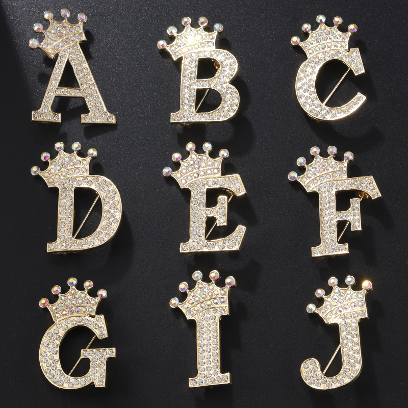 Universal brooch with letters lapel pin