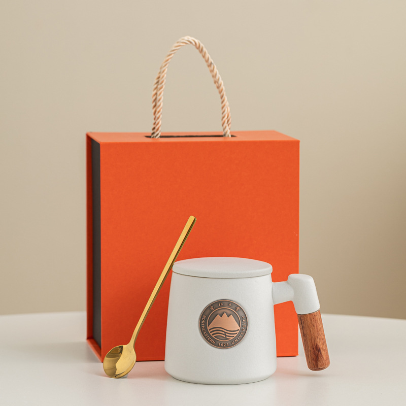 Festival del Medio Otoño regalo de mano mano mano mano de bronce con filtro ins Wenchuang pequeña taza fresca regalo de apertura escolar al por mayor