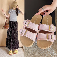 ������ЬŮ���⴩2025���¿�͹ŕr�����eһ������ȹ��ɳ������Ь