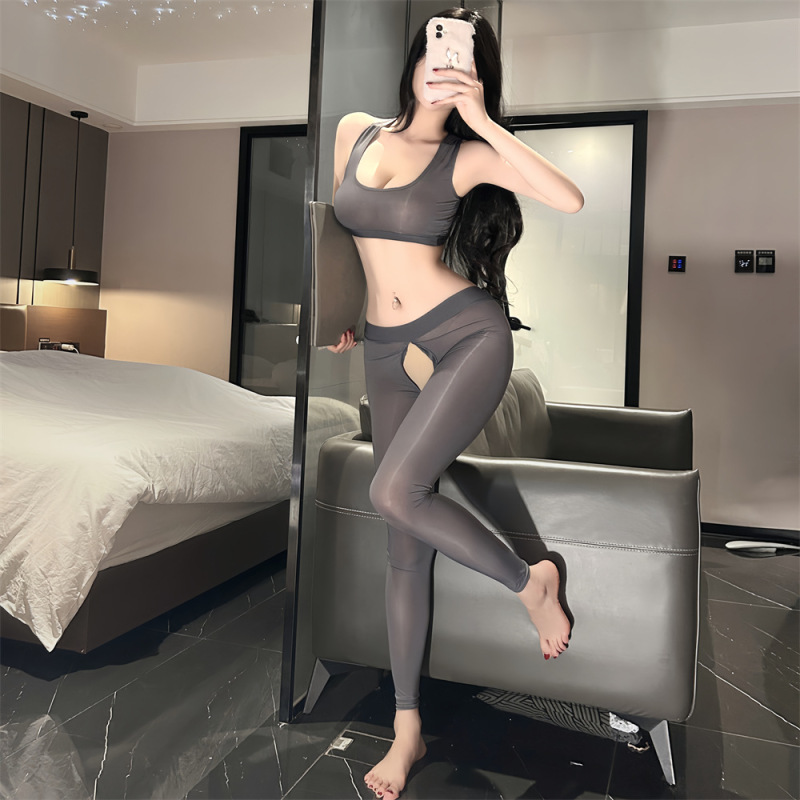 Sexy Tight-Fitting Yoga Wear, No-Zipper Open-Crotch Pants, Transparent Seductive Lingerie, Elastic Tank Top 8020 Sexy Tight-Fitting Yoga Wear, No-Zipper Open-Crotch Pants, Transparent Seductive Lingerie, Elastic Tank Top 8020