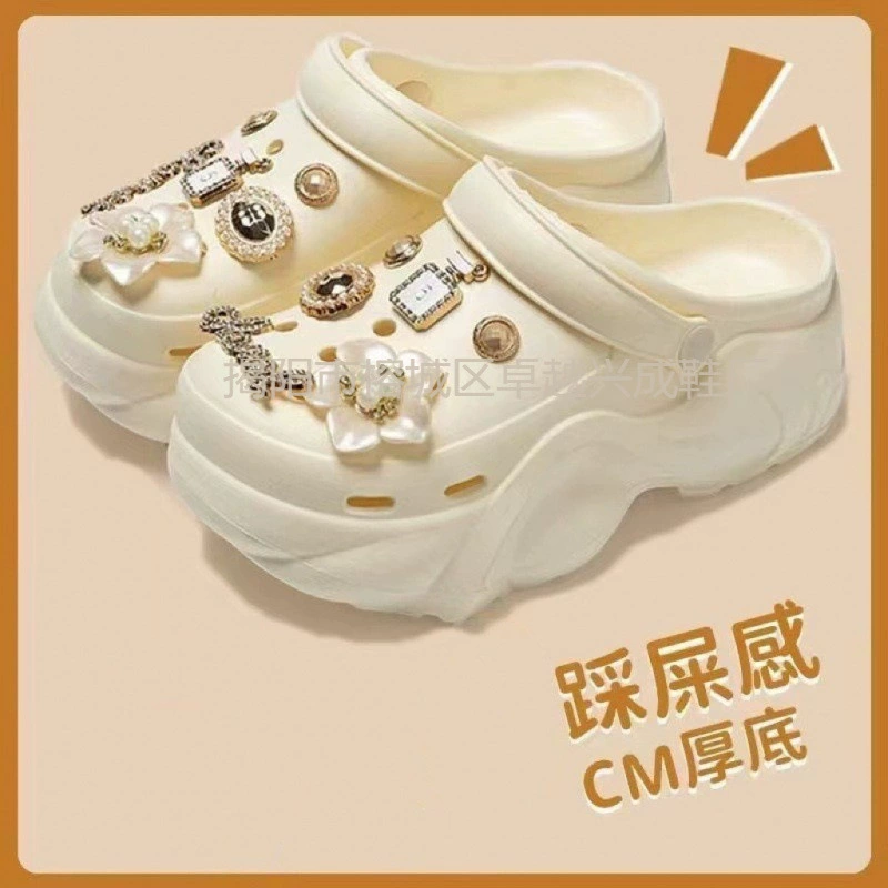 2025 новые пещерные туфли женские летние носки увеличенные толстые подошвы холодные тапочки пляжный отдых Баотоу тапочки женские