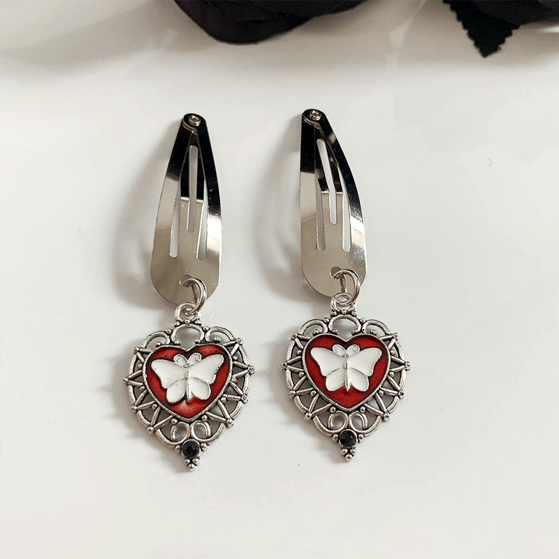 15g Weight Charm Hair Clips Hair Accessories Type 1 Pair Quantity Party, Street Occasion Alloy Material Moon, Heart Shape, Butterfly Pattern All Seasons Season Women's Gender Retro, Punk Style Retro Punk Women's Moon Heart Shape Butterfly Alloy Charm Hair Clips 5