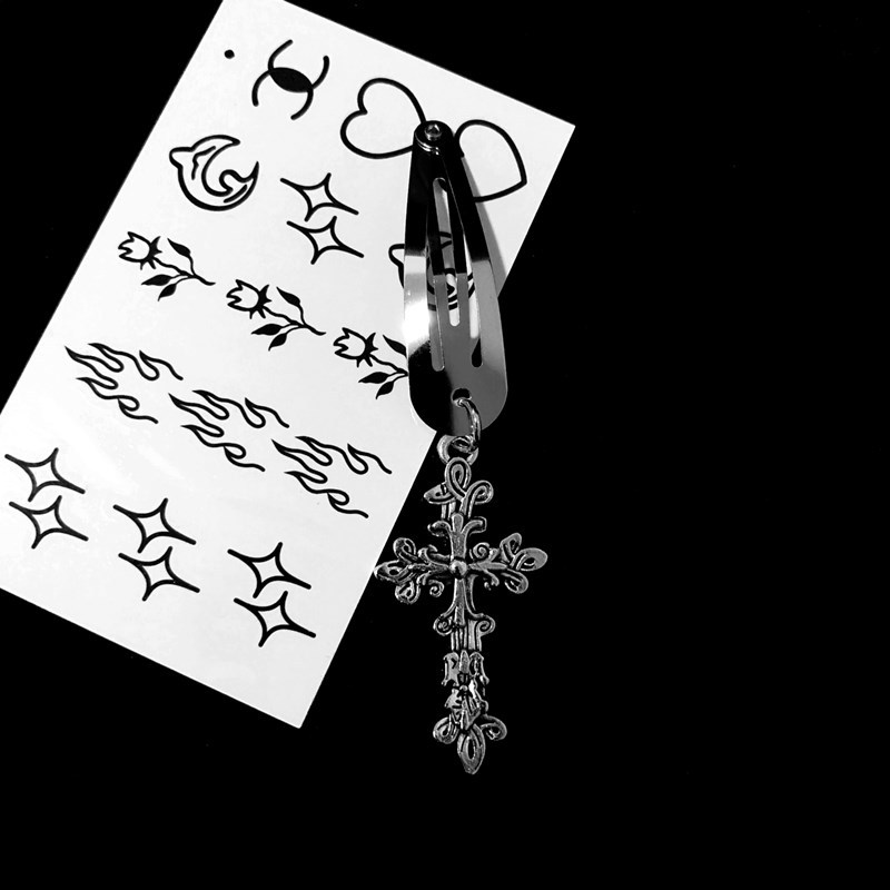 10g Weight Charm Hair Clips Hair Accessories Type 1 Piece Quantity Holiday, Street Occasion Alloy Material Cross Pattern All Seasons Season Women's Gender IG Style, Classic Style Style IG Style Classic Style Women's Cross Alloy Charm Hair Clips 4