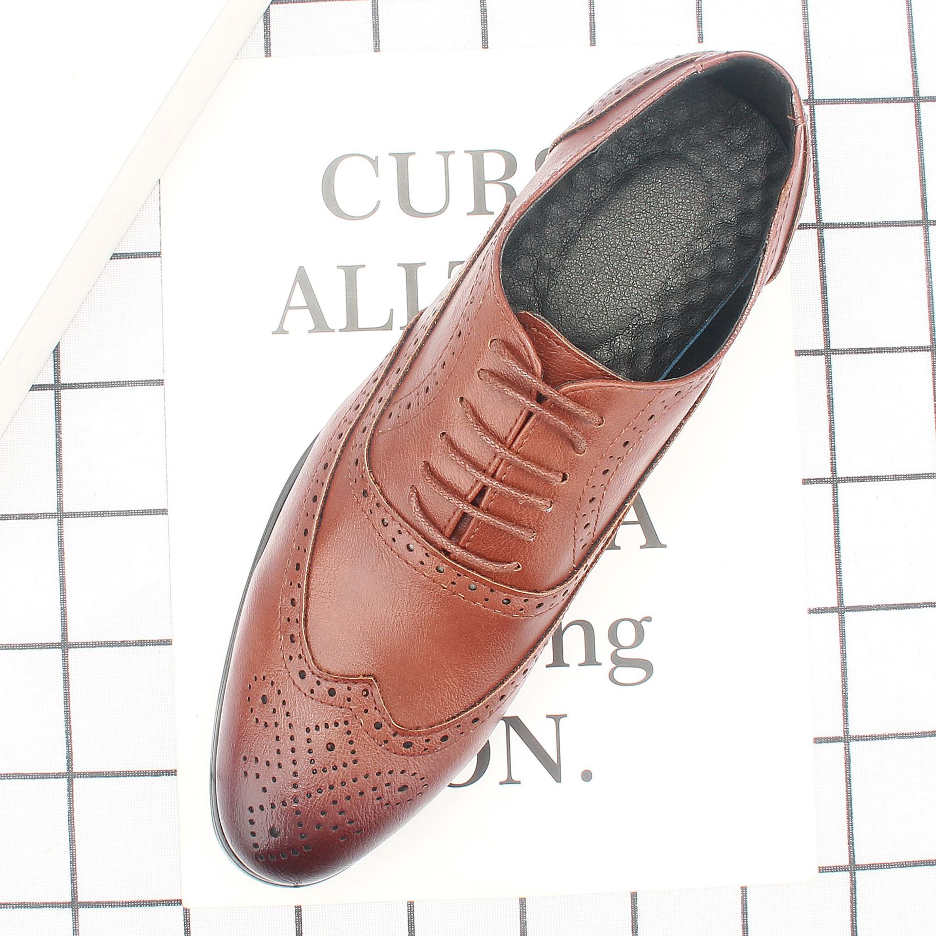 2022�¿���ʿ��������ƤЬӢ�׷�Բͷ��Ь���ļ�����СƤЬ��246