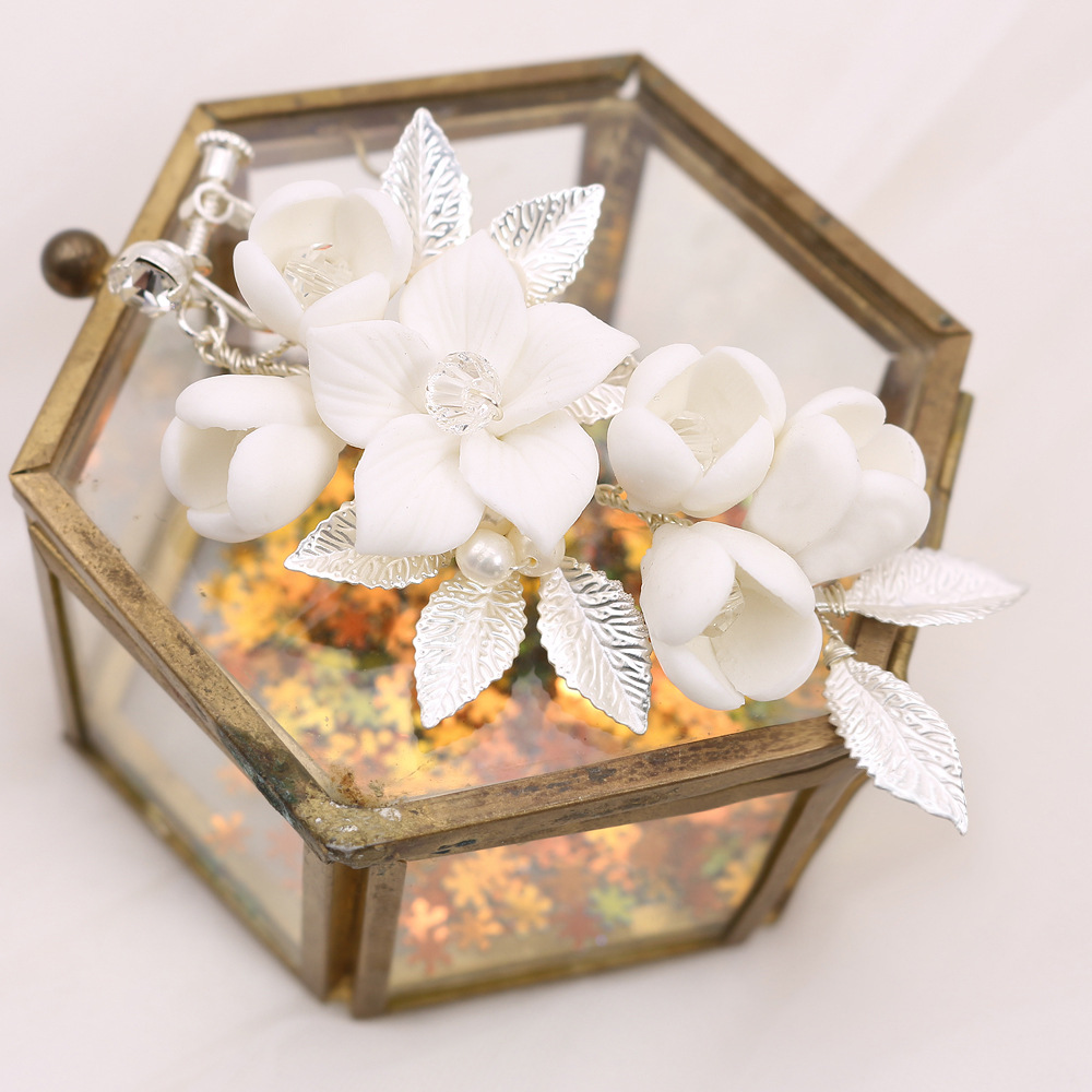 Title 7, Temperament Simple White Ceramic Flower Bridal ...
