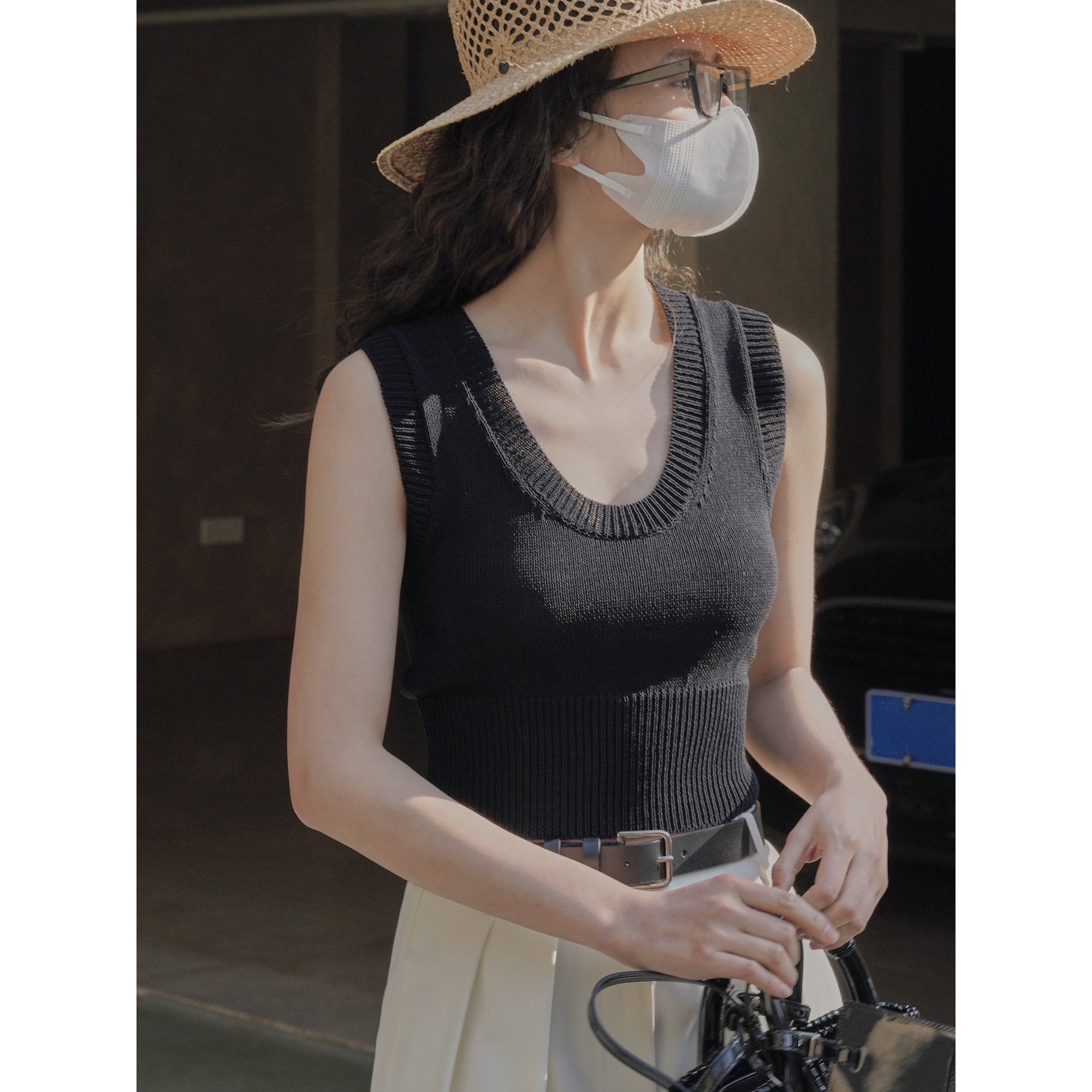 Lufu primavera/verano estilo coreano de moda retro gran U-cuello de punto chaleco corto piel-friendly desgaste exterior chaleco casual para las mujeres image 3