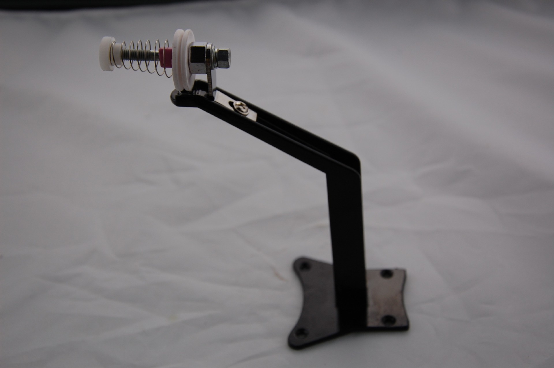 申大 电脑横机输纱器、储纱器 支架组合