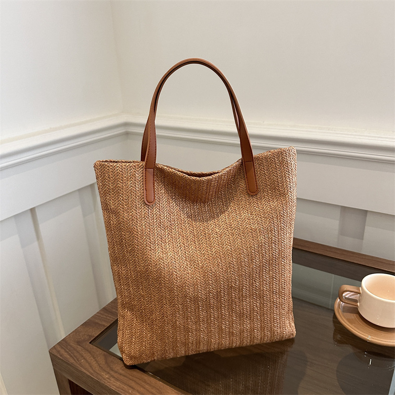 Bolsa de tejido para mujeres este nuevo verano ins simple bolsa de paja de viaje diario bolsa roja