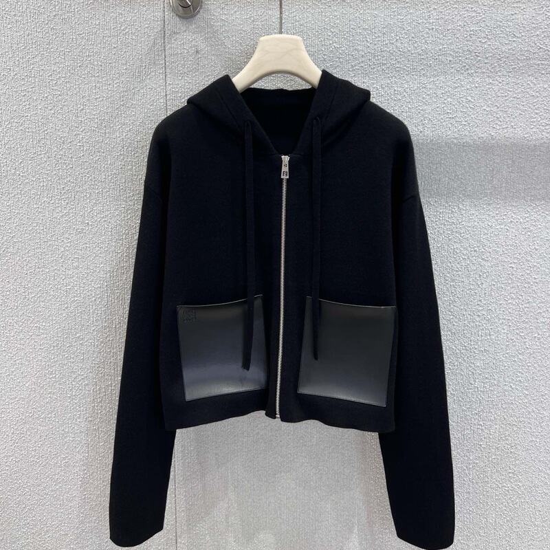 European Style New Black Hooded Zip-Up Knit Sweater for Women, Short Wool Sweatshirt Cardigan Jacket with Embossed Leather Label